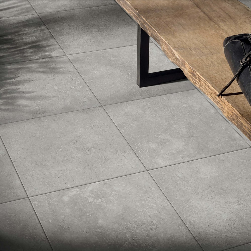 Fossil Stone Pebble Grip tiles 450x450